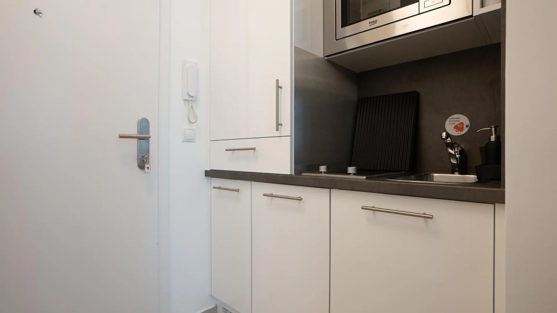 Apartmán Bright & Modern Studio In Center With A Queen Bed Vídeň Rakousko