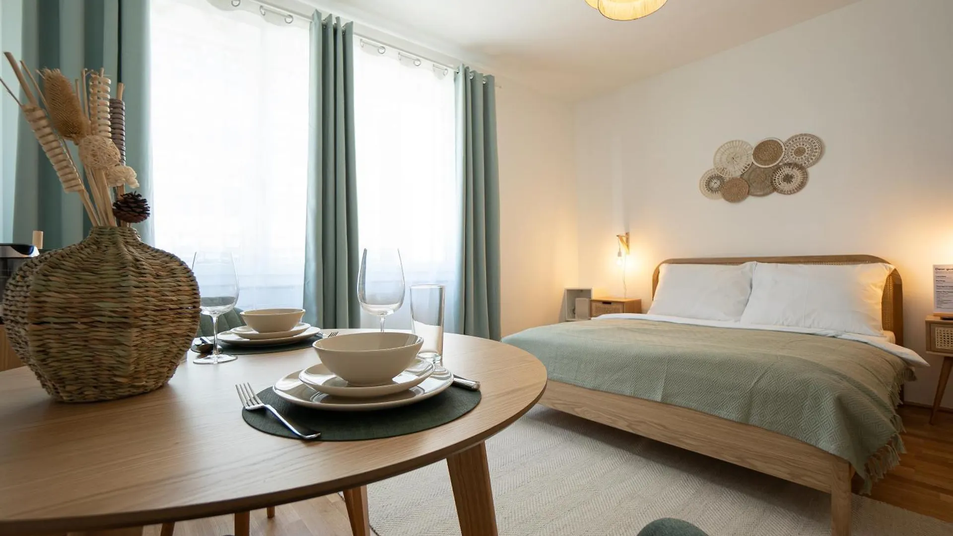 Bright & Modern Studio In Center With A Queen Bed Vídeň