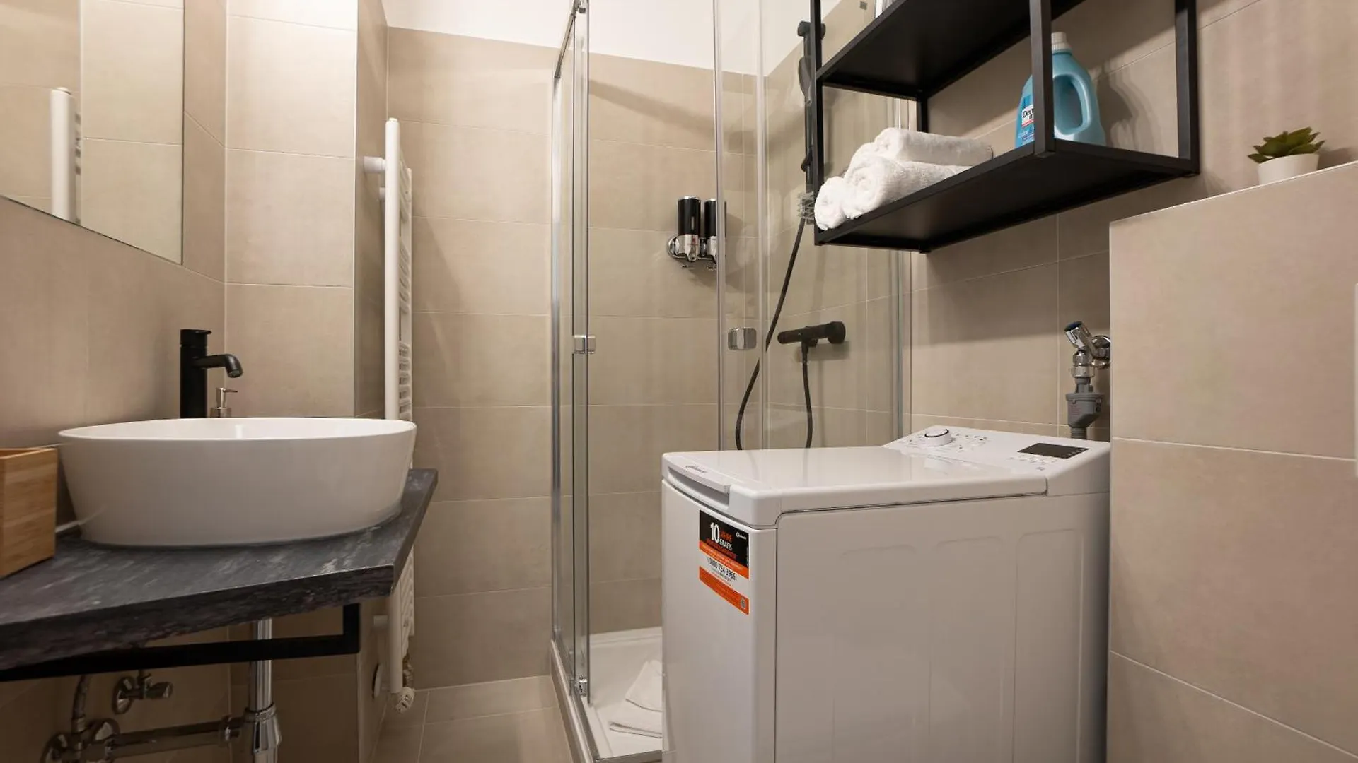 Apartmán Bright & Modern Studio In Center With A Queen Bed Vídeň